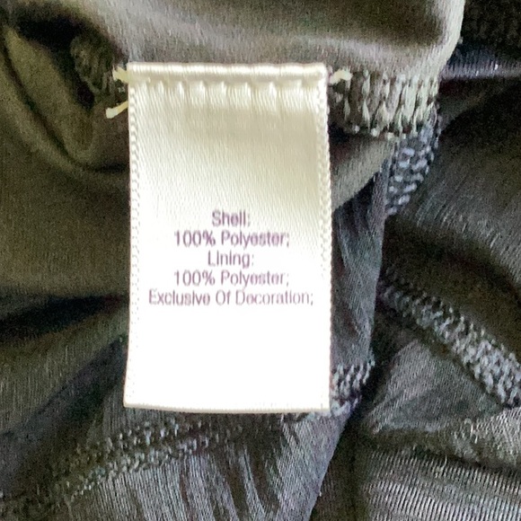 ⚜️ SIMPLY DIVINE BLACK BLOUSE w/GOLD HARDWARE @NECK IN BACK NWOT Sz XL- 1X IMO - Picture 6 of 16